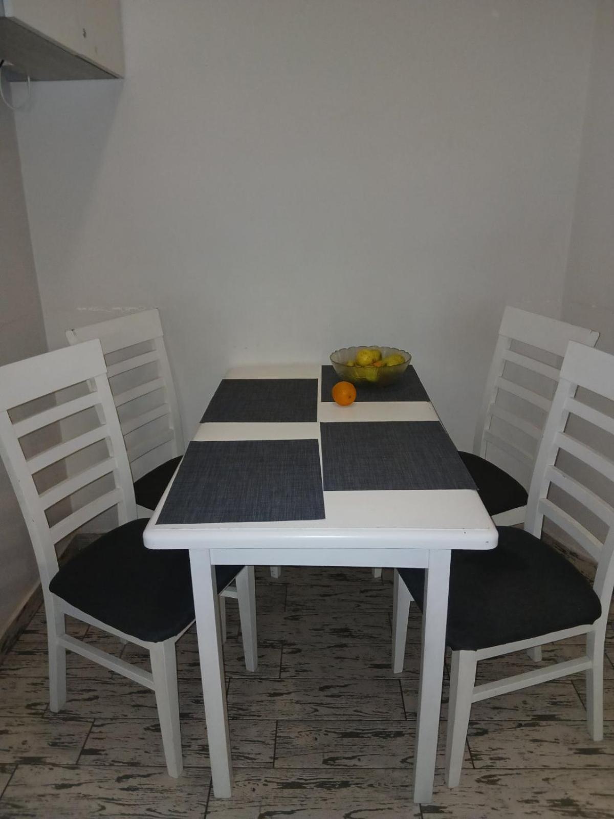 לבוב Skelnaia Apartment מראה חיצוני תמונה